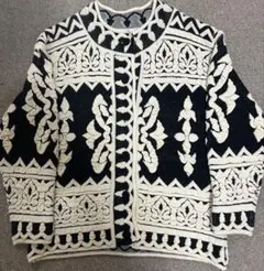 カーディガン ヴィンテージ風 立体刺繍 黒×白 Lサイズ
