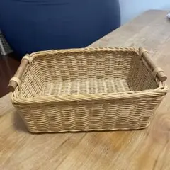 籐製長方形バスケット 木製ハンドル付き