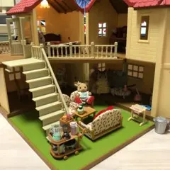 シルバニアファミリー　あかりの灯る大きなお家