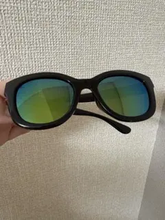 ウェリントン型 サングラス ブラック グリーンミラー倖田來未