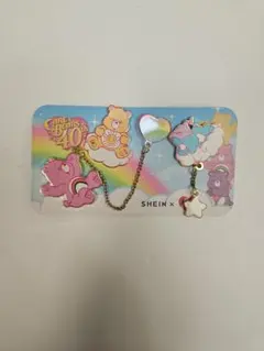 SHEIN x Care Bears ピンバッジセット 40周年記念