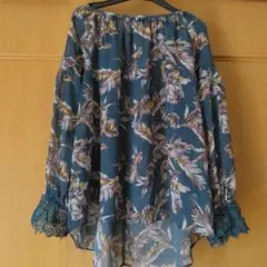 アウイーエフ　カットソー