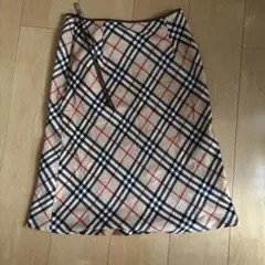BURBERRY スカート