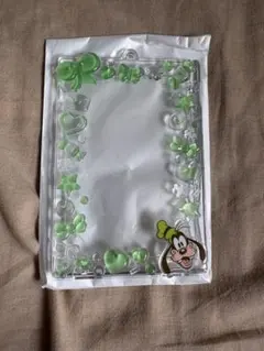 ディズニーストア シークレットカードホルダー グーフィー グリーン