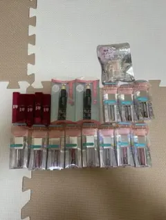 コスメ！口紅　アイシャドウ　チーク　リップ