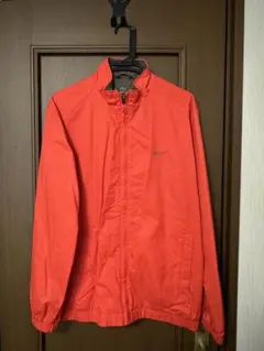 ナイキゴルフ　オレンジジャンパー
