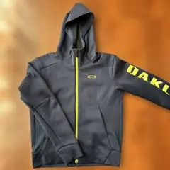 Oakley キッズ　140 フード付きパーカー ネイビー