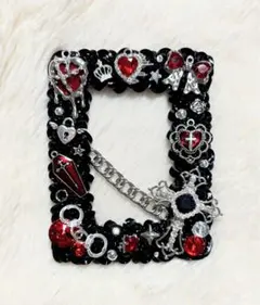 ホイップデコトレカケース B8 赤 黒 シルバー☆推し活 硬質ケース