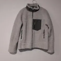 patagonia フリースジャケット オフホワイト