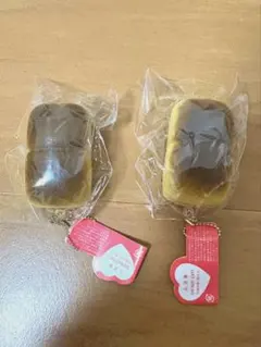 スポンジ系 食パン スクイーズ キーホルダー 2個セット ふわふわ 新品未使用