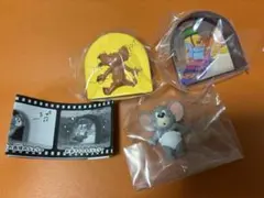 ジェリーとタフィーがいるお家　フィギュア　3種セット