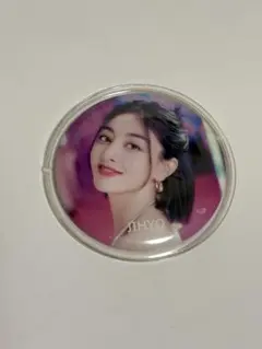 TWICE 缶バッジ ジヒョ ONCE JAPAN 3周年 - メルカリ