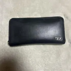 DIESEL黒長財布 ジッパー式