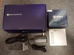 BMAX B4 Ultra Mini PC 本体