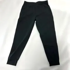 UNIQLO M ウルトラストレッチアクティブジョガーパンツ　黒
