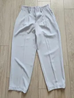 に*ん様 ユニクロ XS ドレープリラックステーパードアンクルパンツ