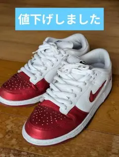 Nike Dunk Low Supreme ホワイト/レッド