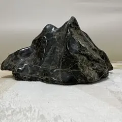 6952 瀬田川真黒石 ウブ 横47(cm)重量:12kg 水石 盆石 6952 瀬田川真黒石 ウブ 横47(cm)重量:12kg 水石 盆石 - メルカリ