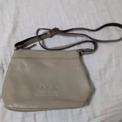 Dakota Dakota ベージュ ショルダーバッグ