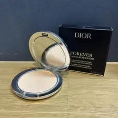 Dior ディオールスキンフォーエヴァーヌードマットフィルター 01フェアーのサムネイル