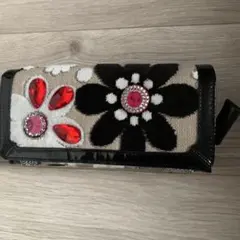 トミーピンキー 様 専用⭐︎ANA限定 Think Bee!（シンクビー！）長財布