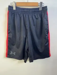Under Armour ハーフパンツ　メンズ　サイズ/MD