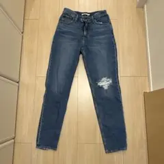 Levi's premium 80s mom ダメージジーンズのサムネイル