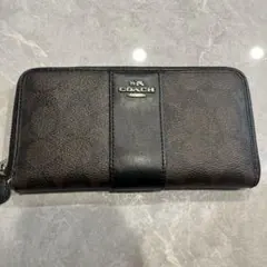 COACH ダークブラウン 長財布