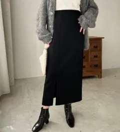 新品未使用　ダンボールナロースカート　LL