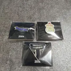 トライアンフ ピンバッチ1902_2004_2014セットのサムネイル