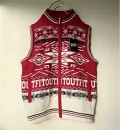 定価17,600円　ボンジョバネ　雪柄　ニットベスト　新品　未使用　タグ付