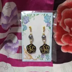 黒と金の水引梅結びハンドメイドピアス