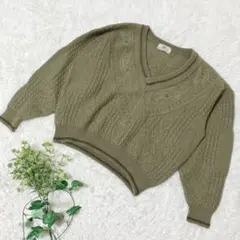 【ハンドレッドクラブ】☆美品☆ カーキ Vネック ニット セーター M レトロ