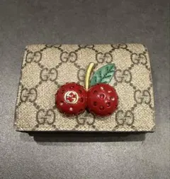 【美品】 420 GUCCI グッチ 2つ折り 財布 コンパクト さくらんぼ GUCCI - 【美品】 420 GUCCI グッチ 2つ折り 財布 コンパクト