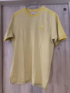 adidas Originals 半袖 Tシャツ イエロー　Mのサムネイル