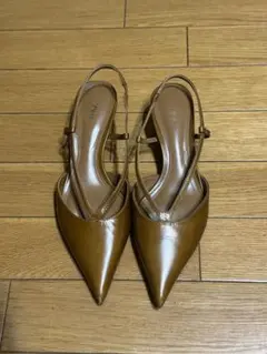 zara パンプス