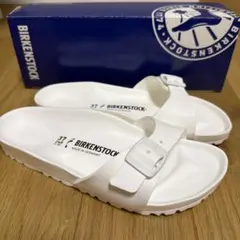 新品　BIRKENSTOCK サンダル ホワイト 37 24cmのサムネイル