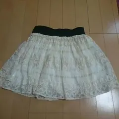 ダズリン チュールスカート