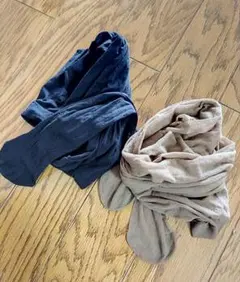 ベージュと黒のストッキング 2点セット M—L