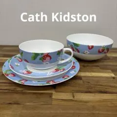 【未使用】Cath Kidston いちご柄 食器 4点セットのサムネイル