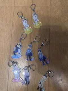 おそ松さん へそくりウォーズ アクリルチャーム纏め売り12個 - メルカリ