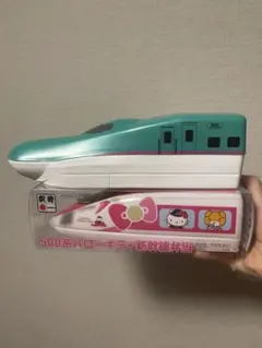 新幹線弁当箱　2点セット ハローキティ はやぶさ