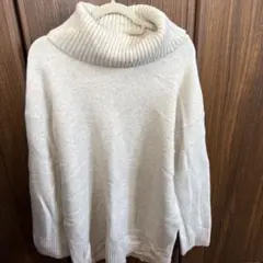 UNIQLO タートルネックセーター M アイボリー