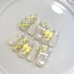 87♡ ネイルチップ ワンホン フレンチガーリー スナ系 ちゅるん 黄色 りぼん