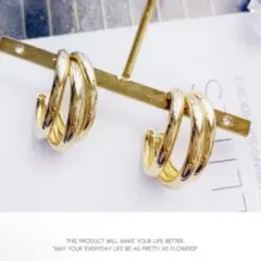 は*ん様 デザイン ピアス 3連 フープ ゴールド