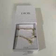 Dior ゴールド ストラップ 星型チャーム付き