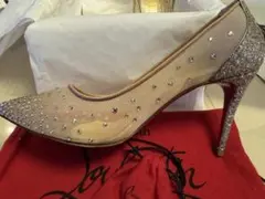 ルブタン 36 ヒール 布付き 美品