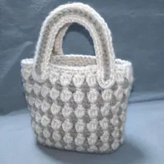 Item thumbnail for item 90125fa4-1108-45a5-a64b-abbb5e1b9145