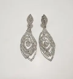 ブライダル　シャンデリア イヤリング　結婚式　前撮り　パーティー