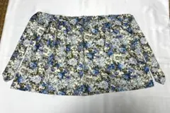 サロンエプロン　青の花柄　丈54cm